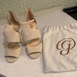 Beautiful off white high heels.